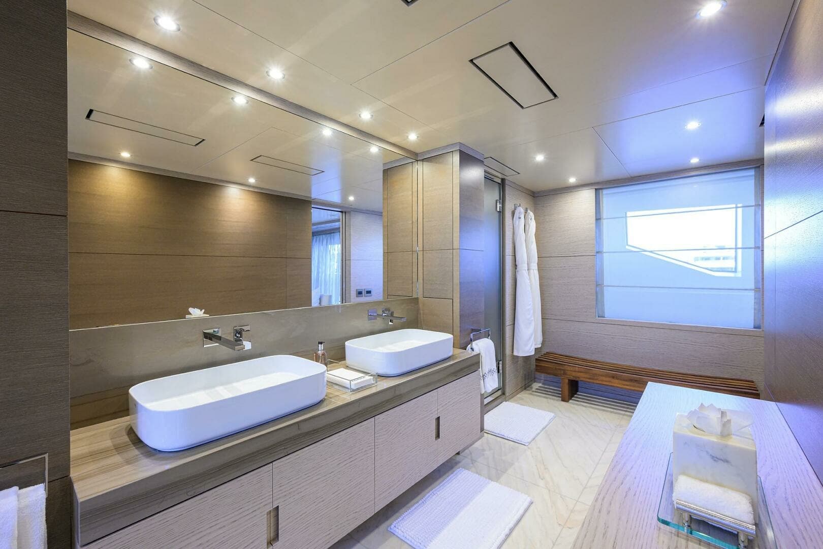 2016 Benetti 132 Classic Supreme photo 17