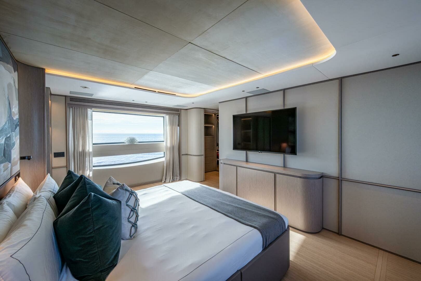 2023 Benetti 34M OASIS photo 46