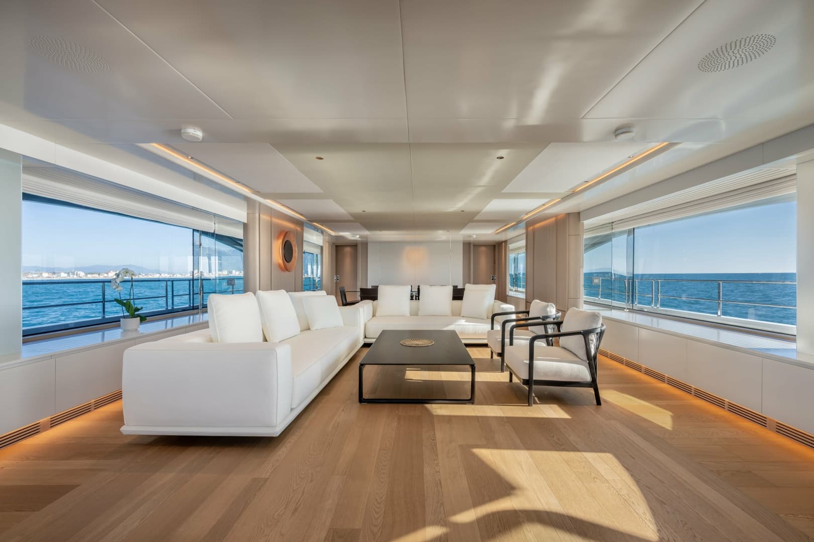 2026 Benetti Class 44M photo 2
