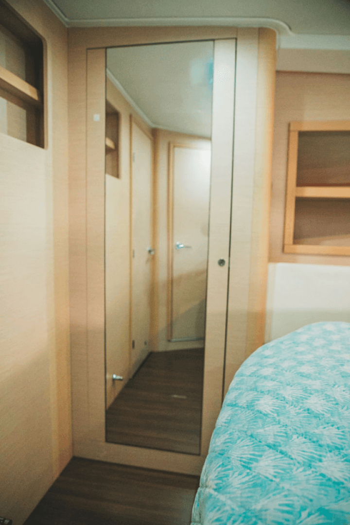 2010 Beneteau Monte Carlo 47 photo 34