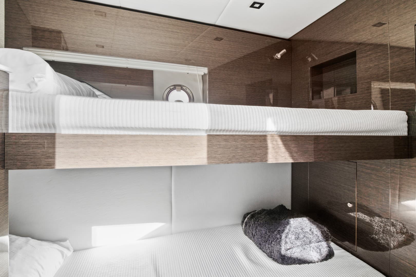 2019 Cruisers 50 Cantius photo 36