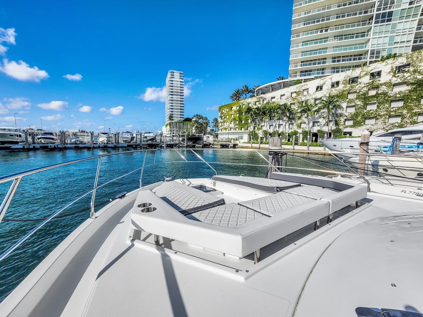 2019 Cruisers 50 Cantius photo 6