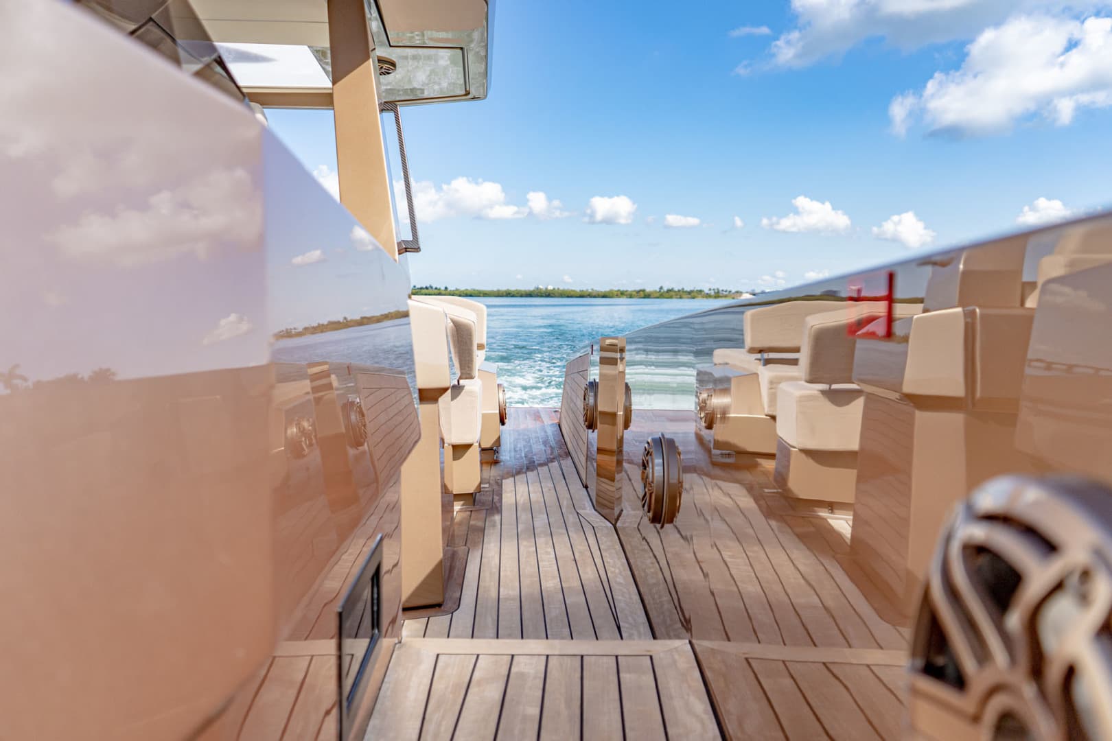 2020 Wally WallyTender photo 27