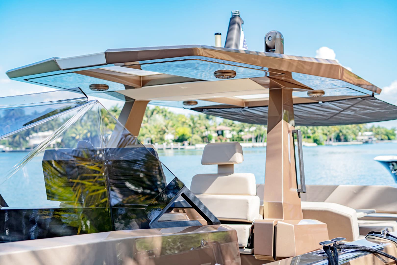 2020 Wally WallyTender photo 9