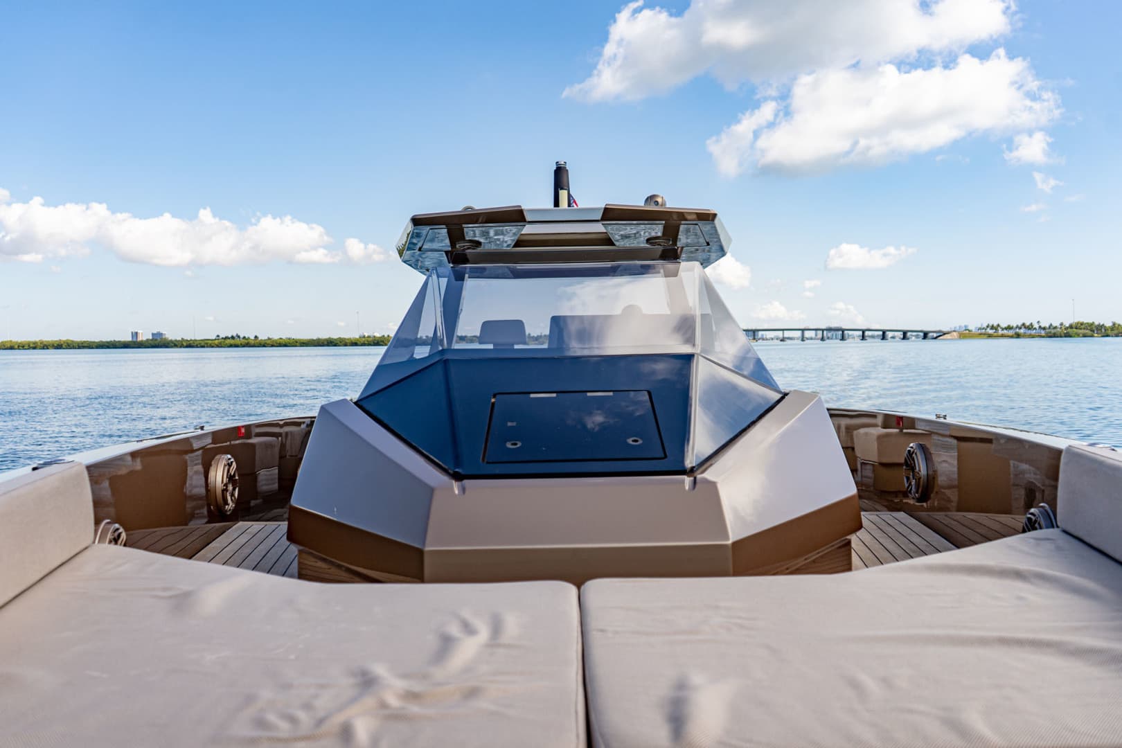 2020 Wally WallyTender photo 8