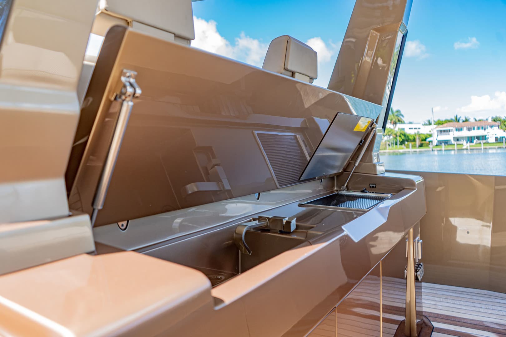 2020 Wally WallyTender photo 30