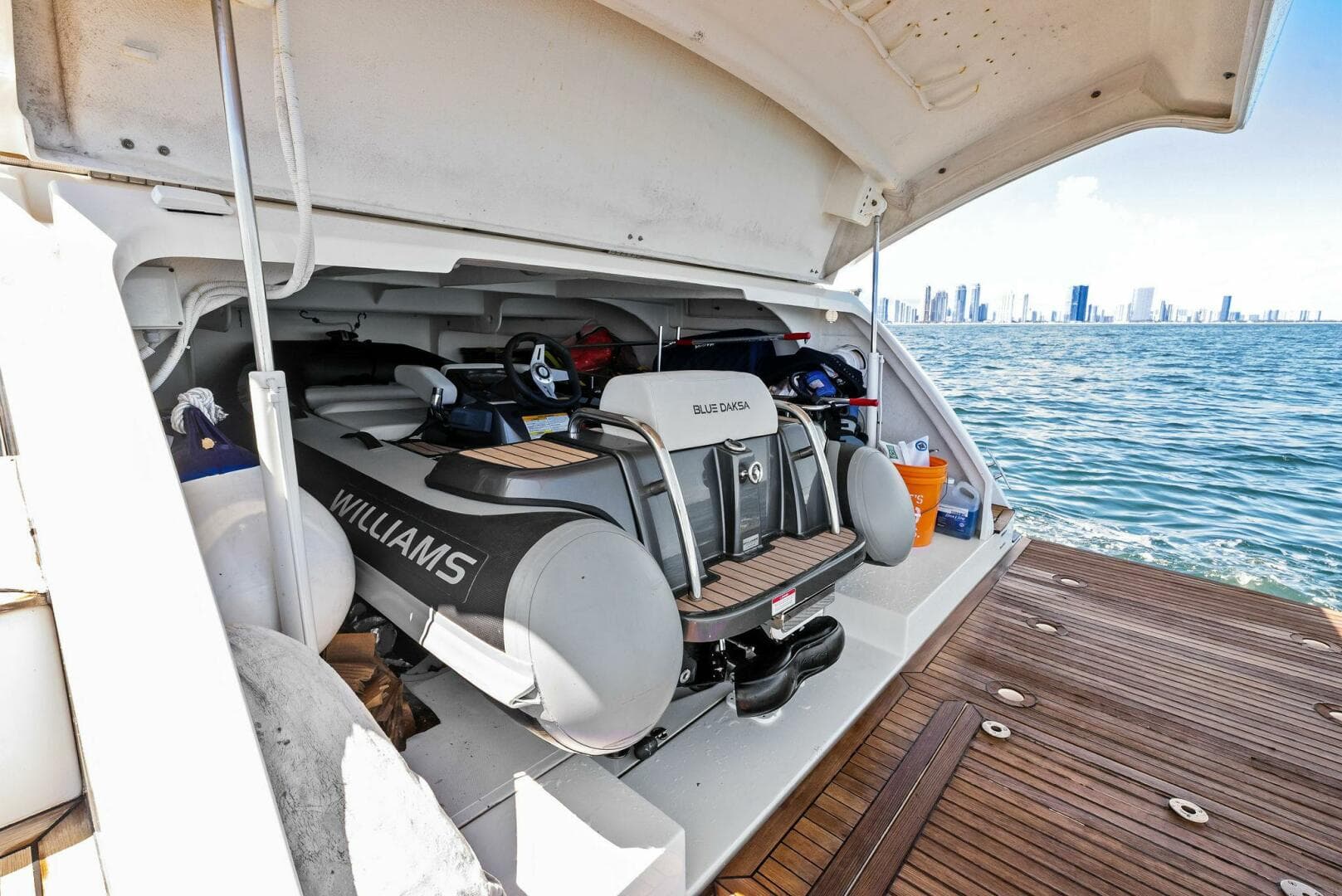 2013 Absolute 64 photo 16