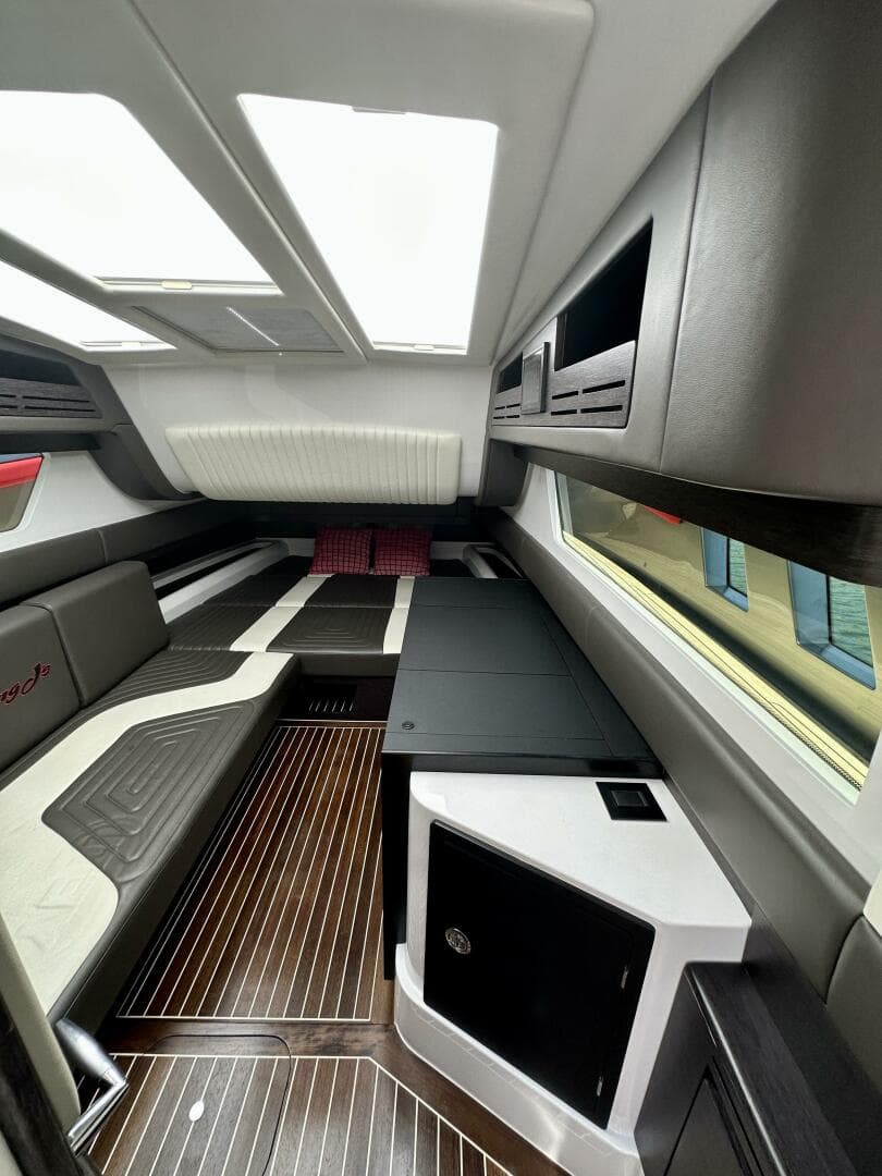 2020 Cigarette Tirranna photo 15