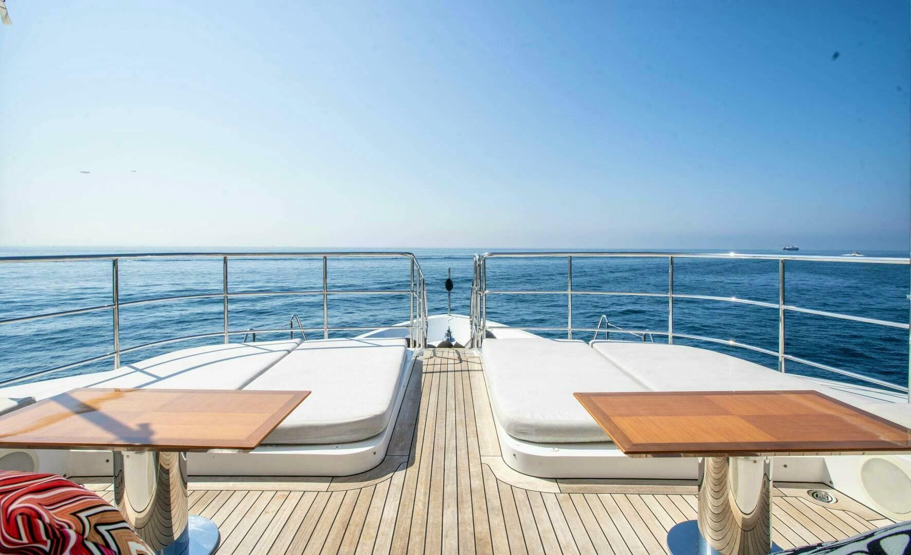 2015 Benetti Benetti Classic 121 photo 21