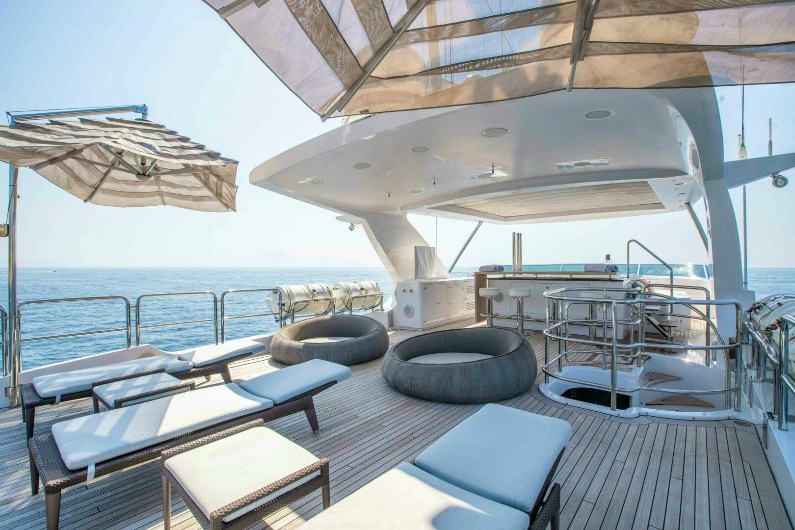 2015 Benetti Benetti Classic 121 photo 16