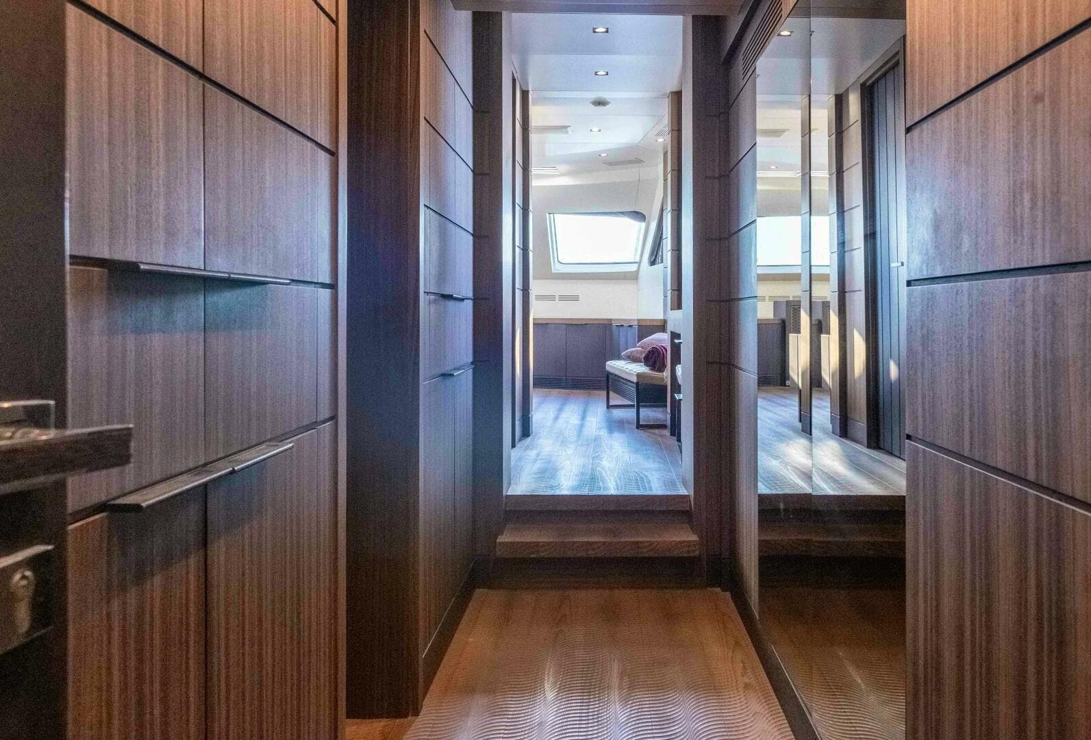 2015 Benetti Benetti Classic 121 photo 31