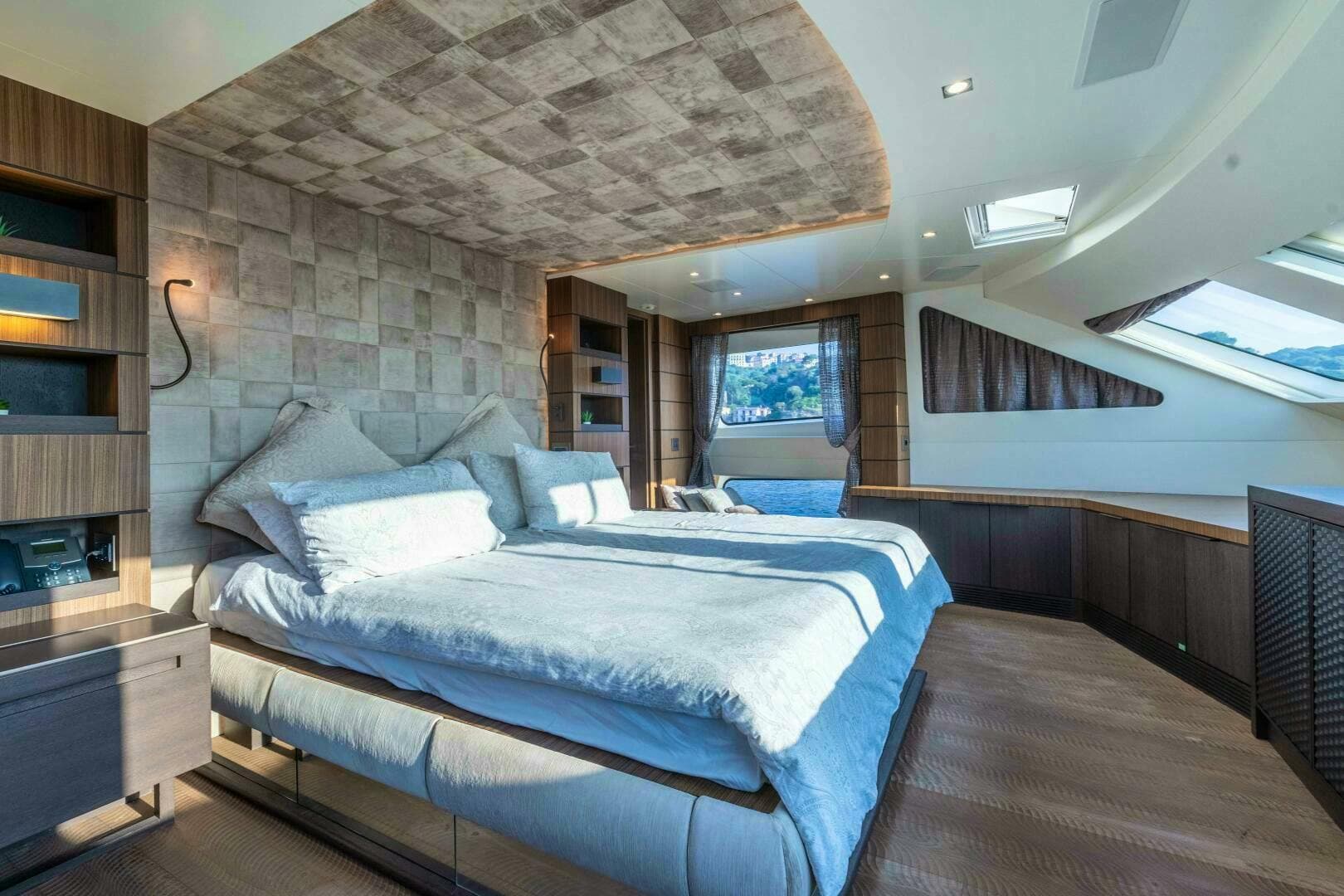 2015 Benetti Benetti Classic 121 photo 34