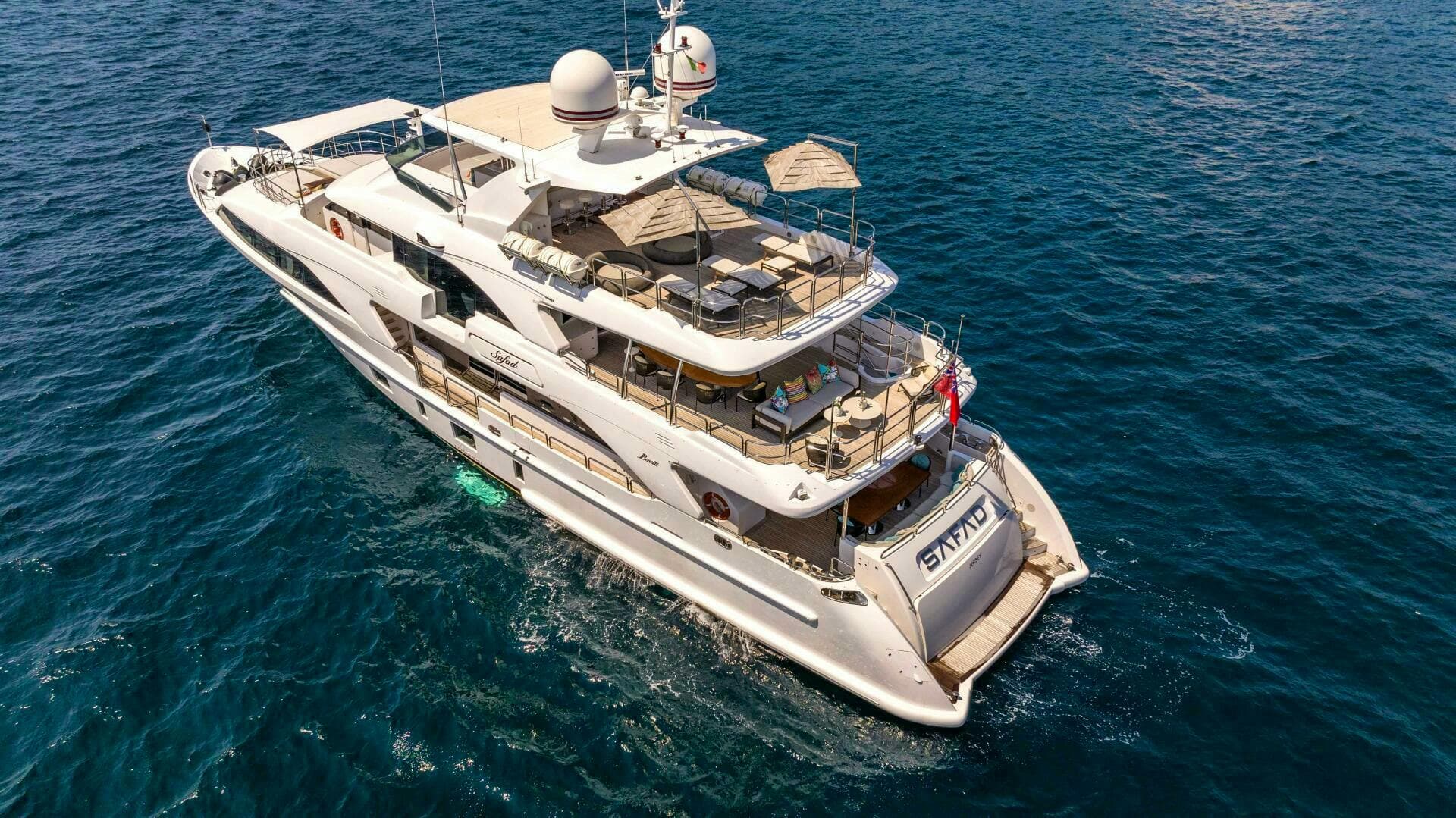 2015 Benetti Benetti Classic 121 photo 9
