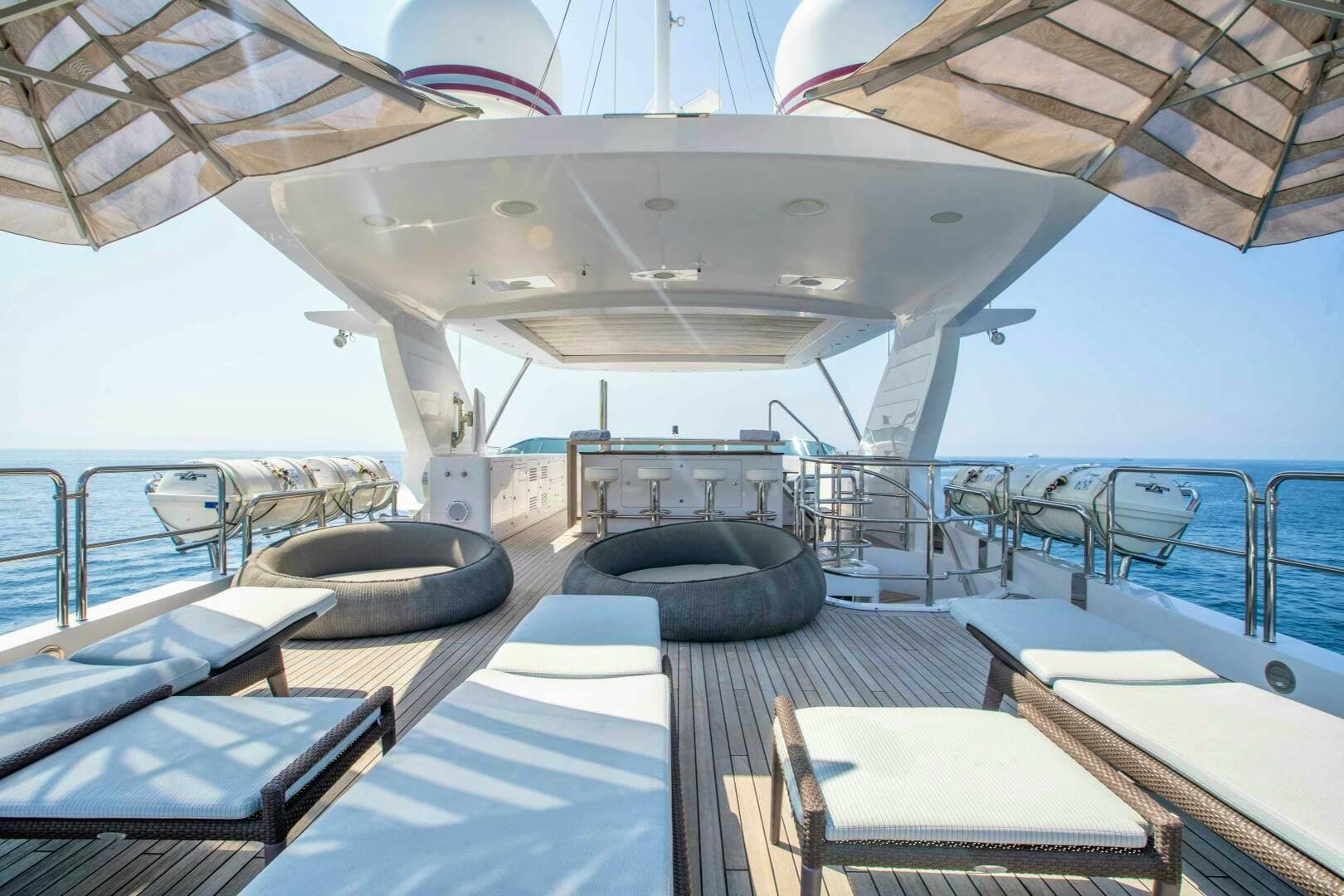 2015 Benetti Benetti Classic 121 photo 14