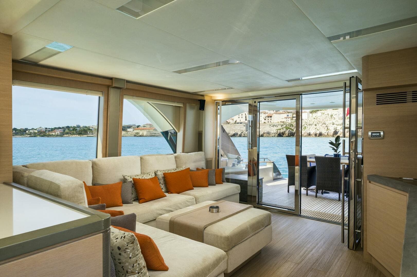 2016 Monte Carlo Yachts Custom photo 15