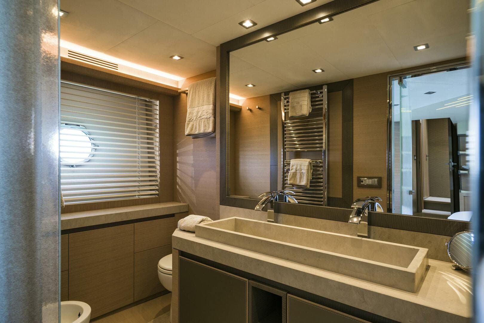 2016 Monte Carlo Yachts Custom photo 26