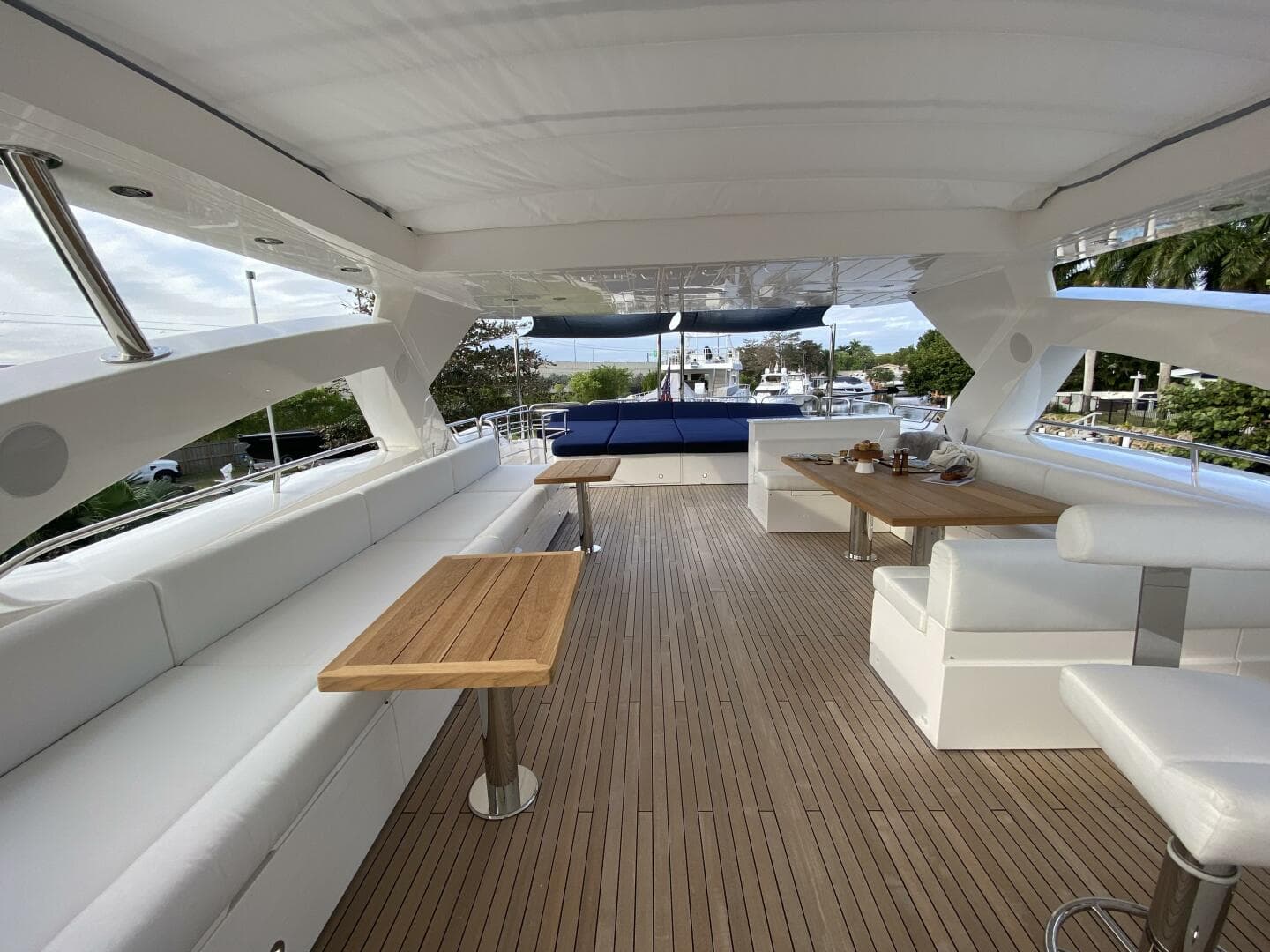2011 Sunseeker 34M photo 44
