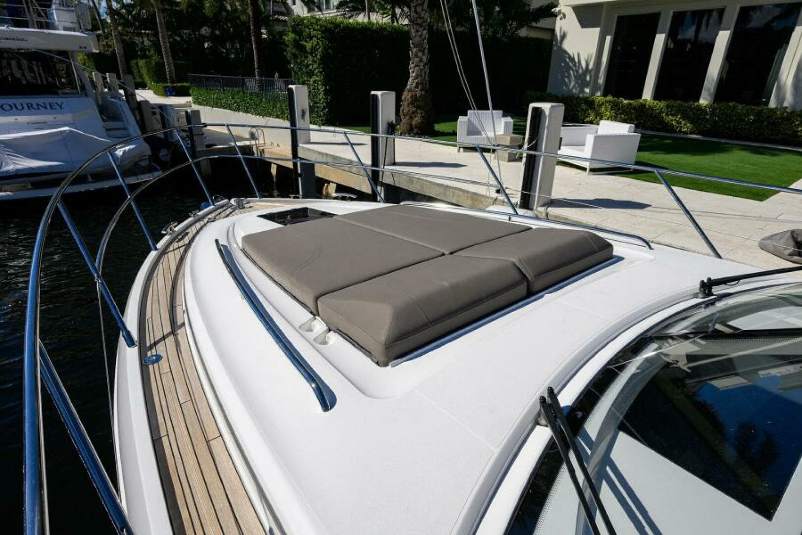 2022 Princess V50 Open photo 37