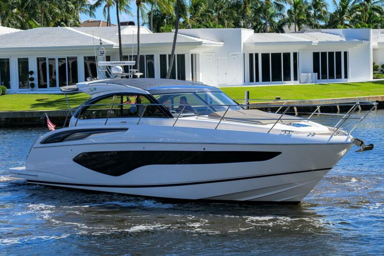 2022 Princess V50 Open photo 50