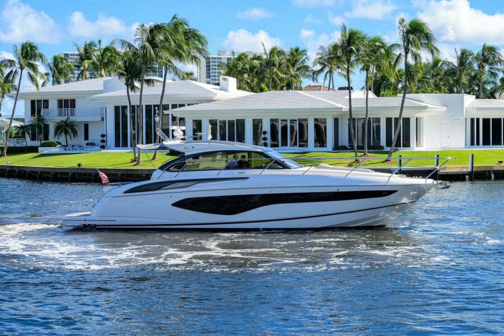 2022 Princess V50 Open photo 49