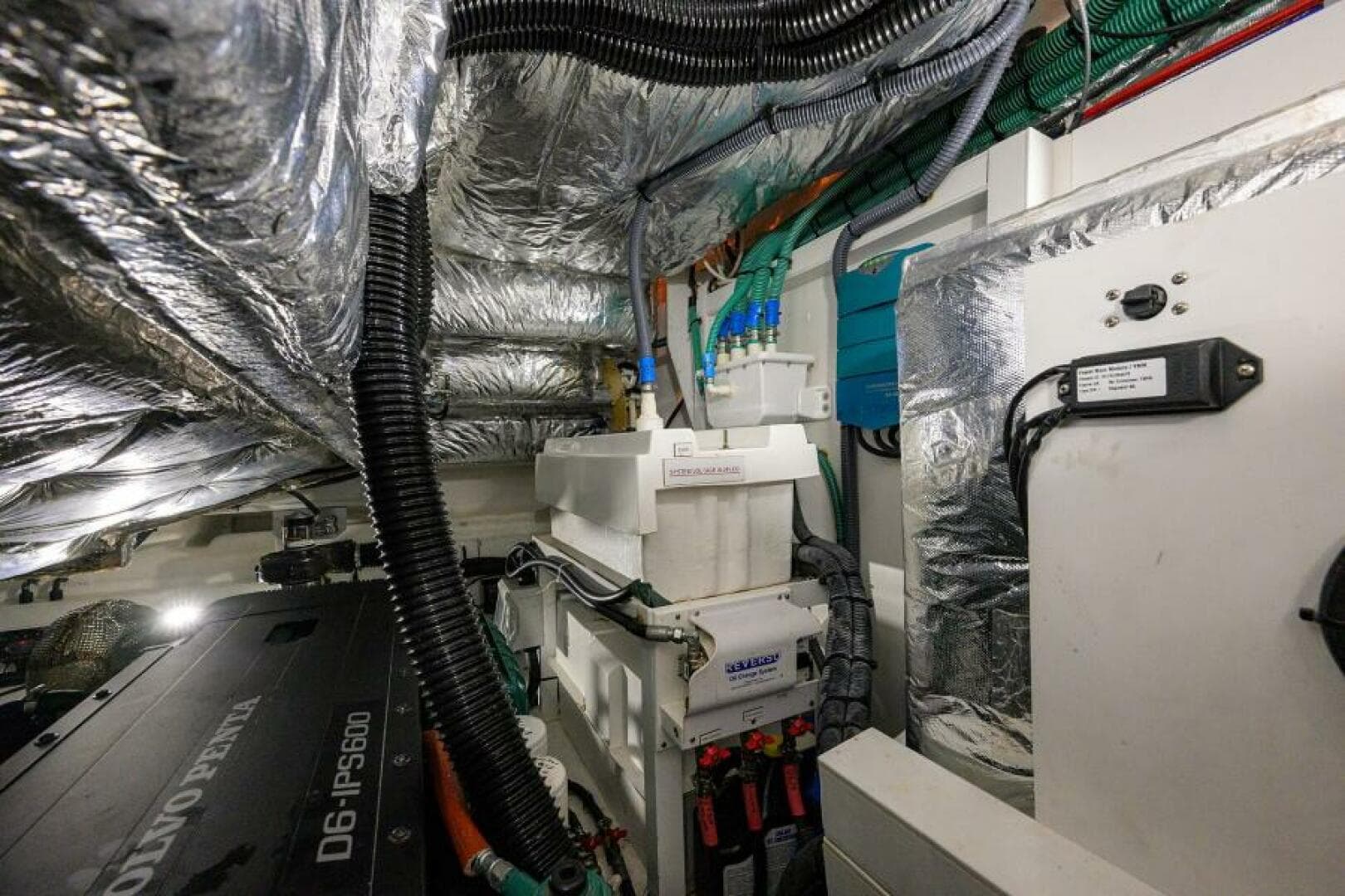 2022 Princess V50 Open photo 42