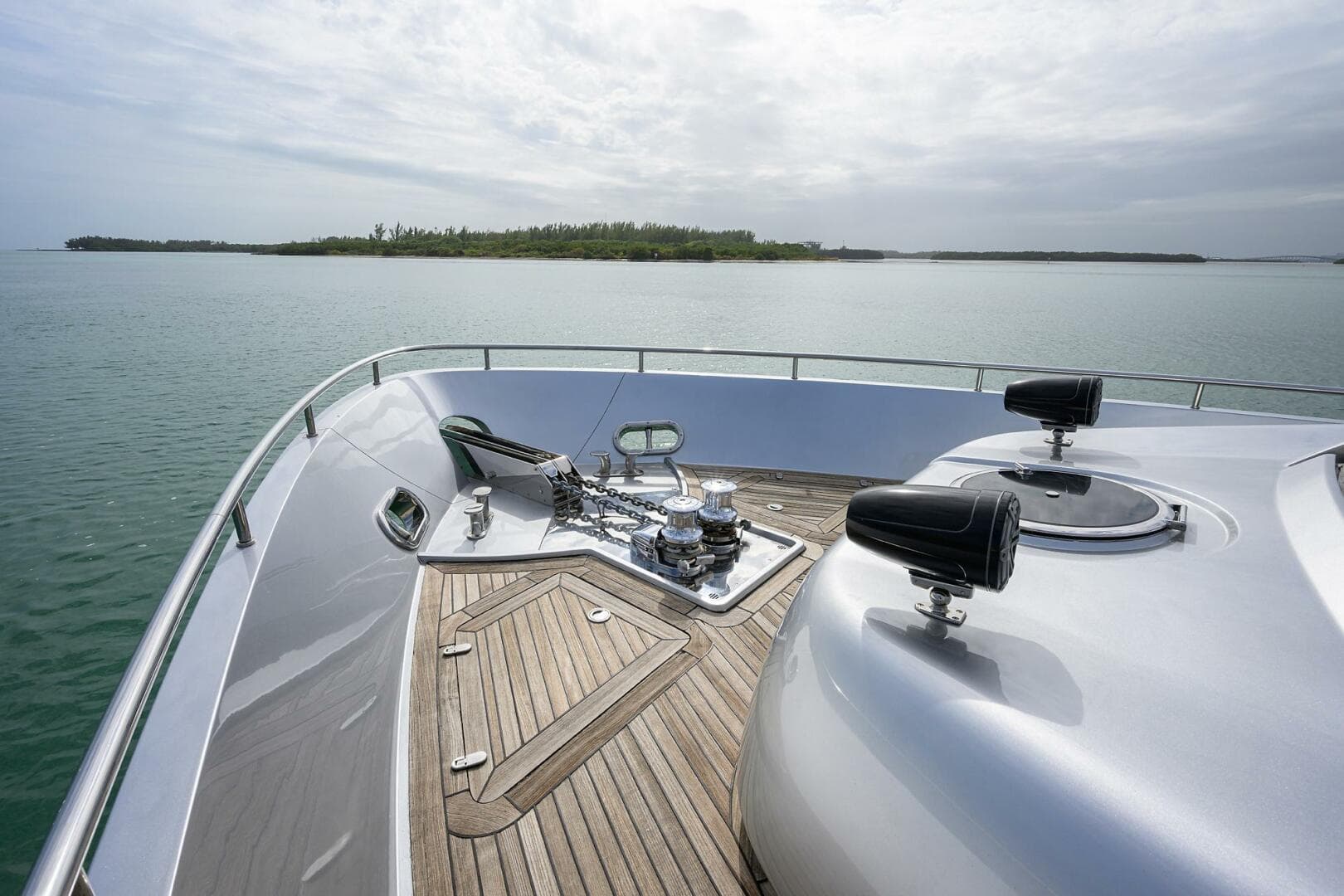 2009 Pershing 90 Express photo 43