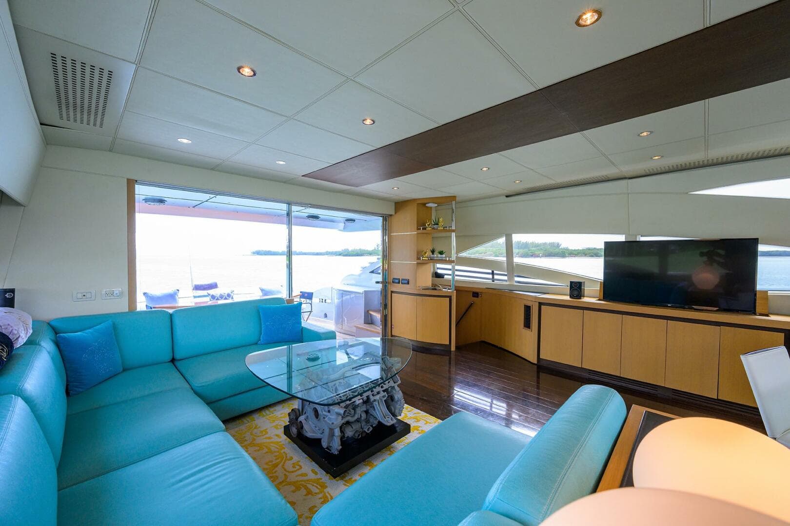 2009 Pershing 90 Express photo 11