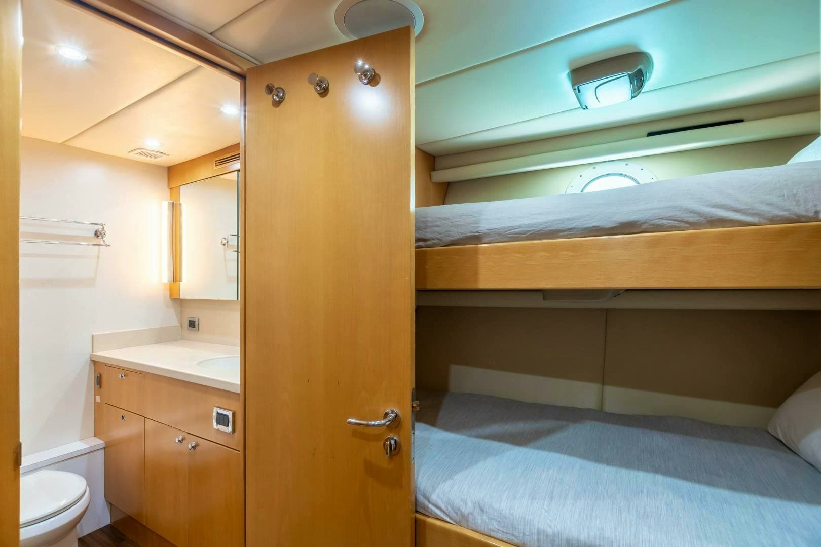 2011 Trinity Yachts Trinity 164 photo 59