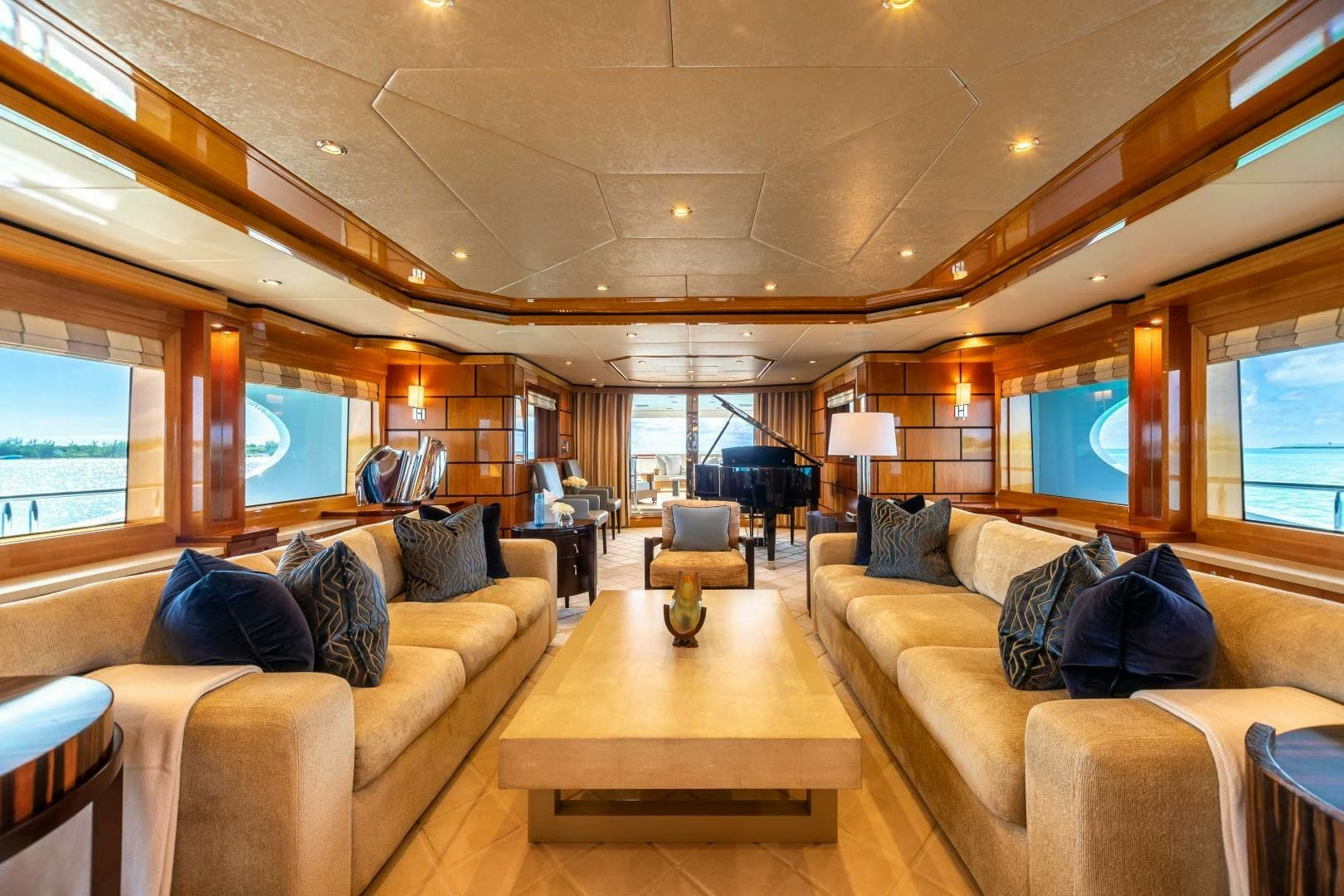 2011 Trinity Yachts Trinity 164 photo 7