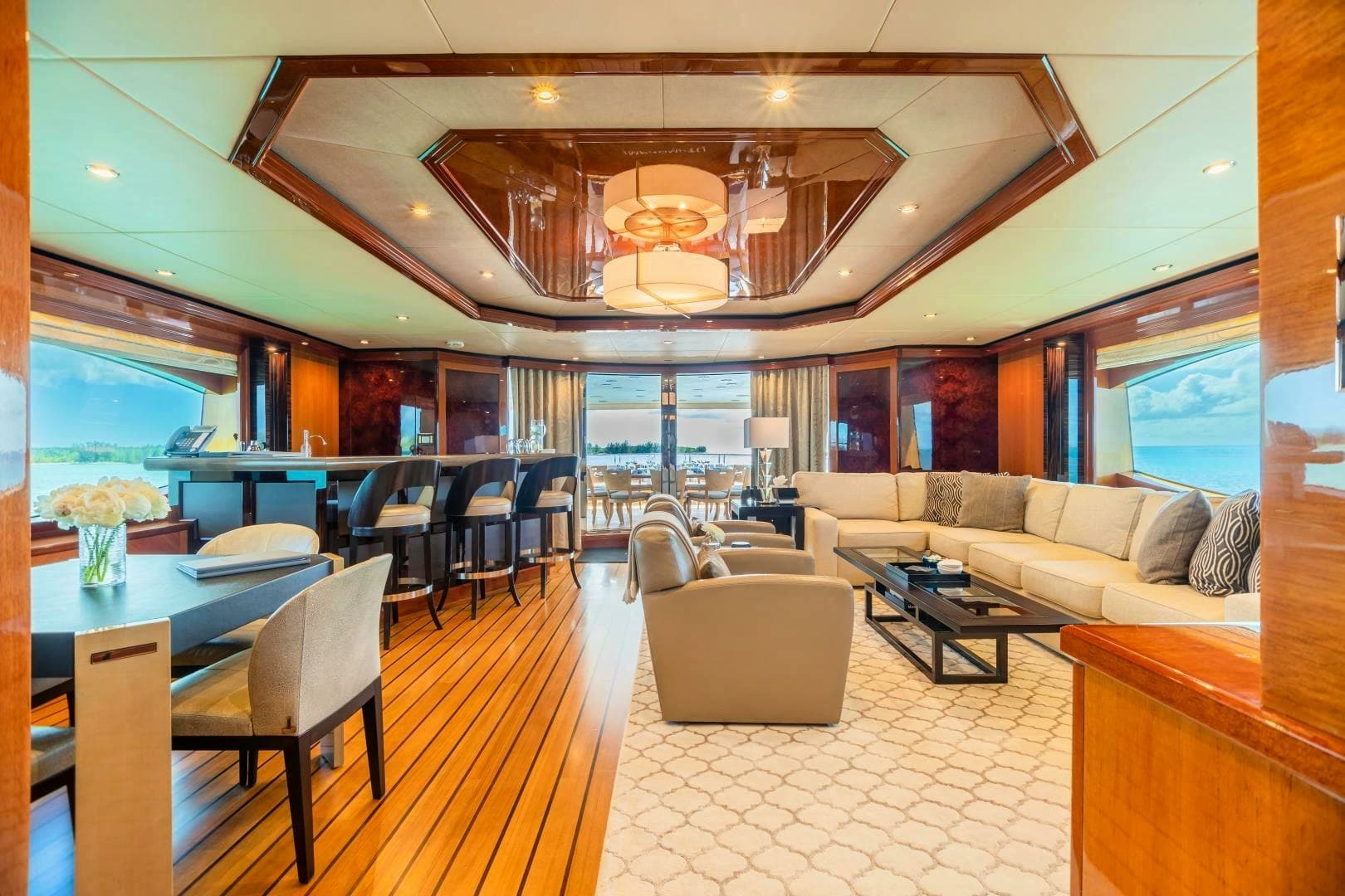 2011 Trinity Yachts Trinity 164 photo 3