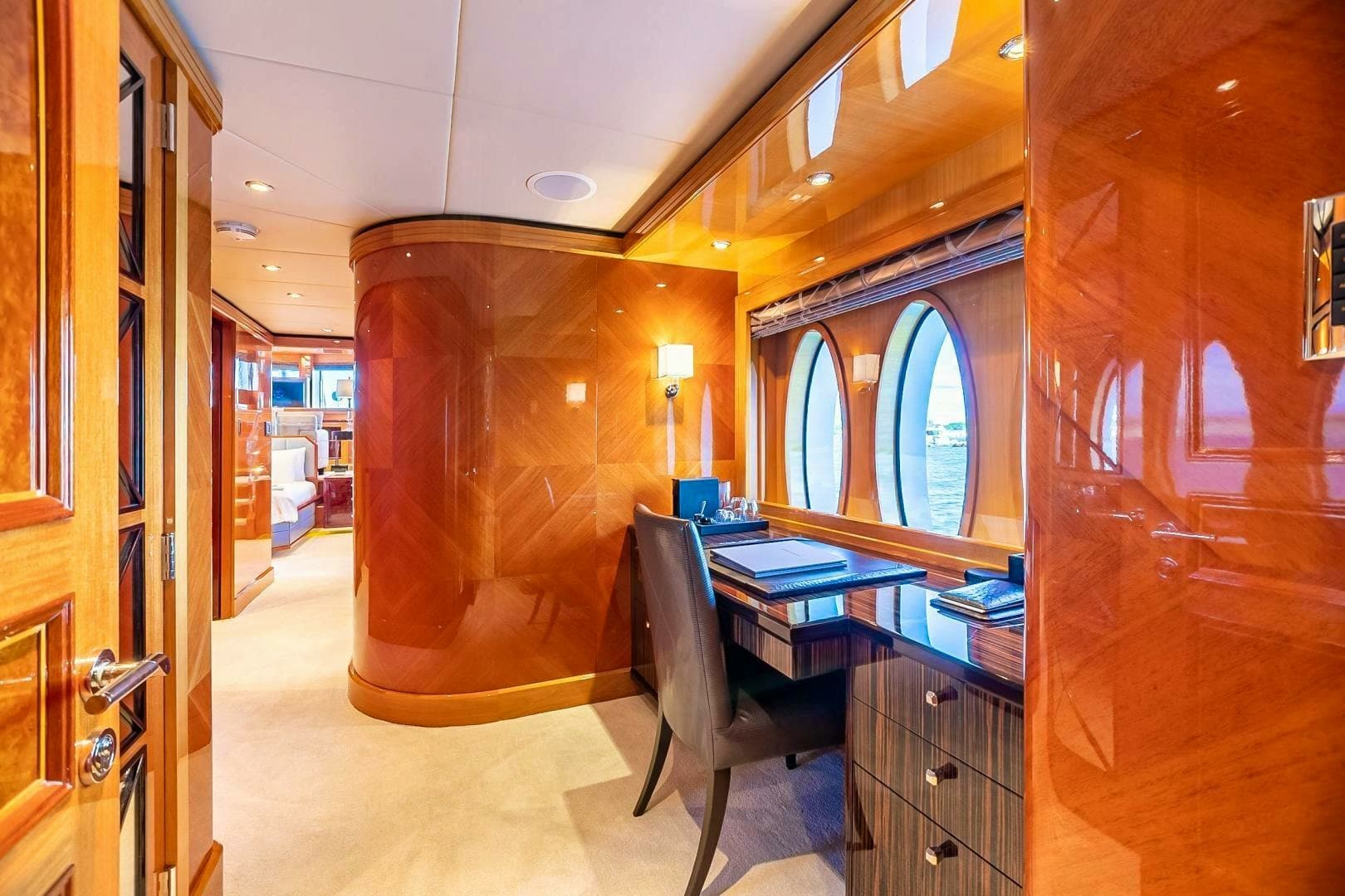 2011 Trinity Yachts Trinity 164 photo 14