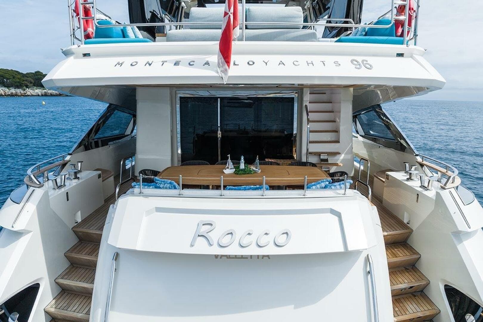 2021 Monte Carlo Yachts MCY 96 photo 14