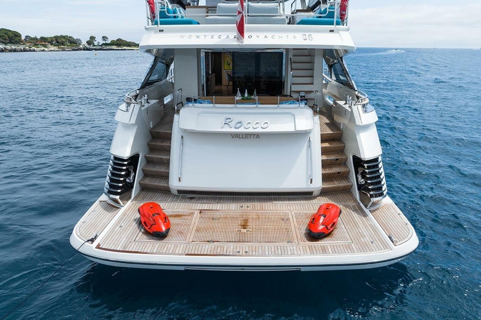 2021 Monte Carlo Yachts MCY 96 photo 13