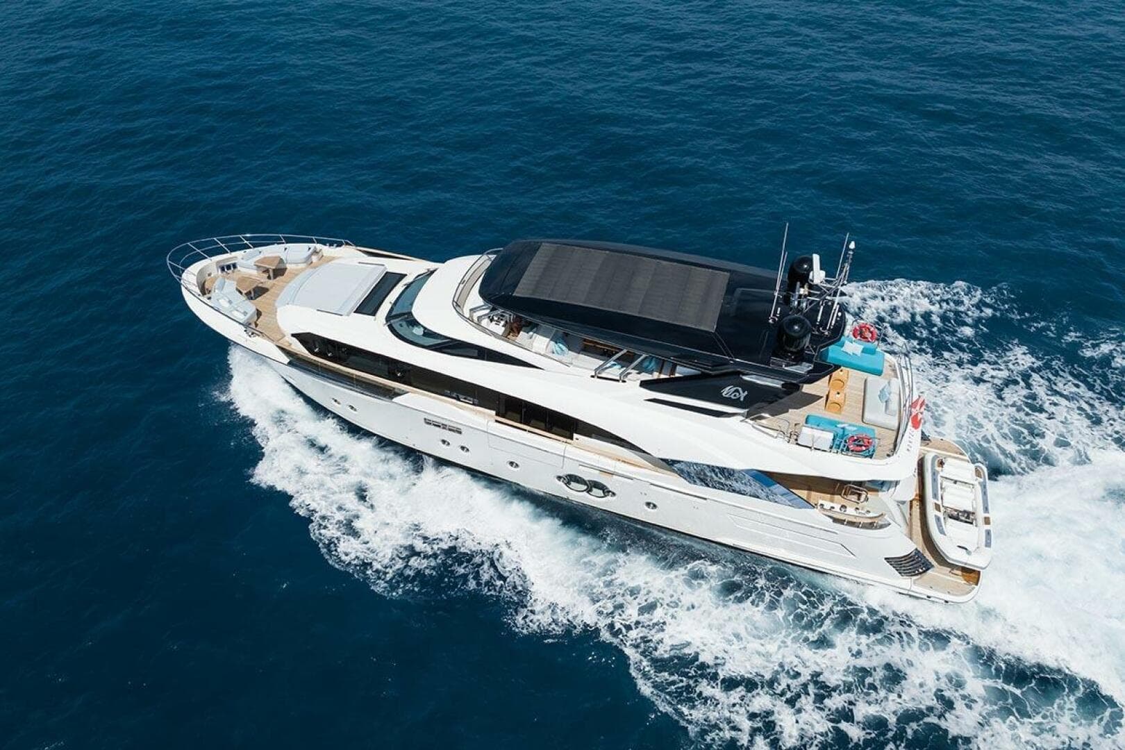2021 Monte Carlo Yachts MCY 96 photo 7