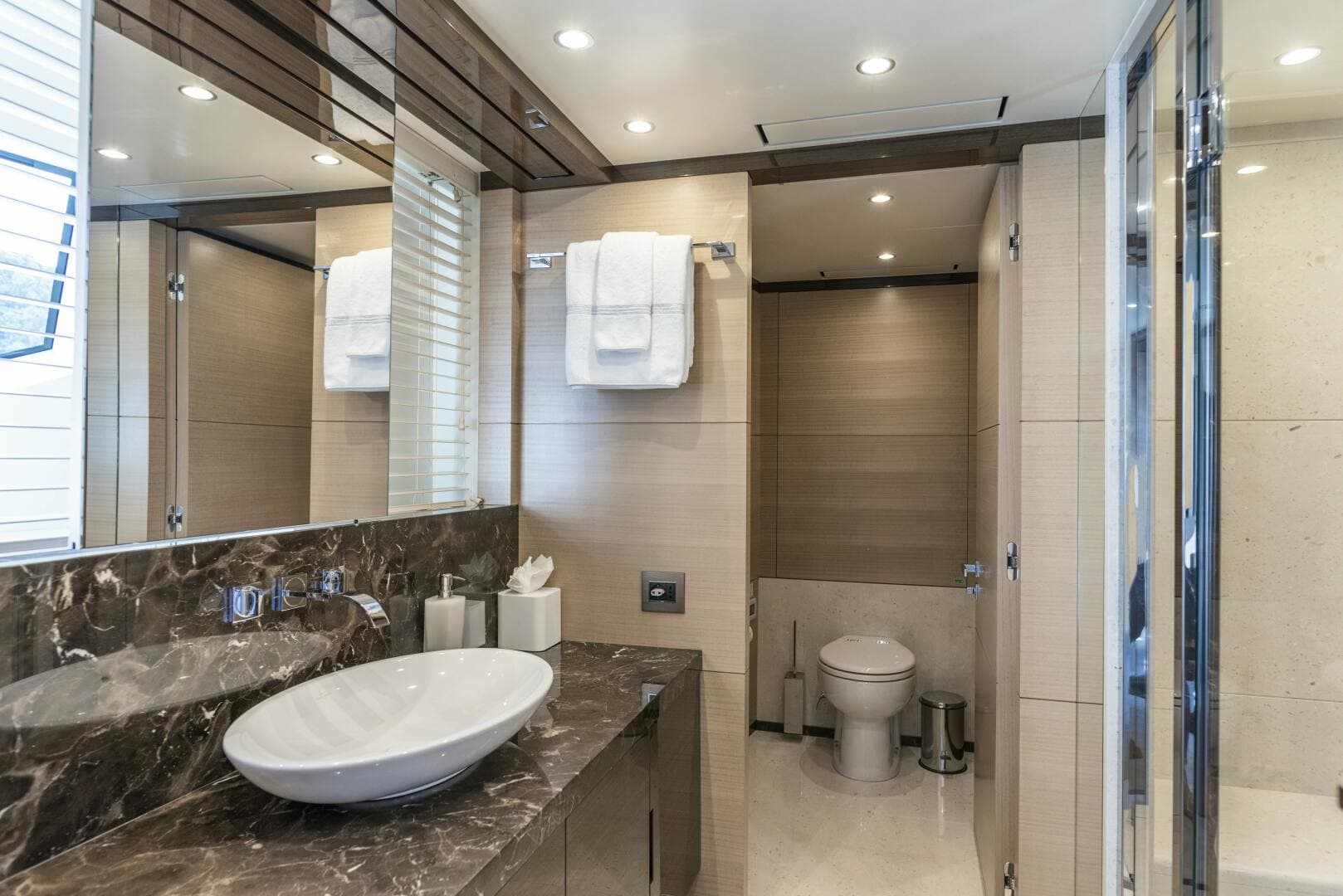 2018 Benetti Benetti Classic Supreme 132 photo 18