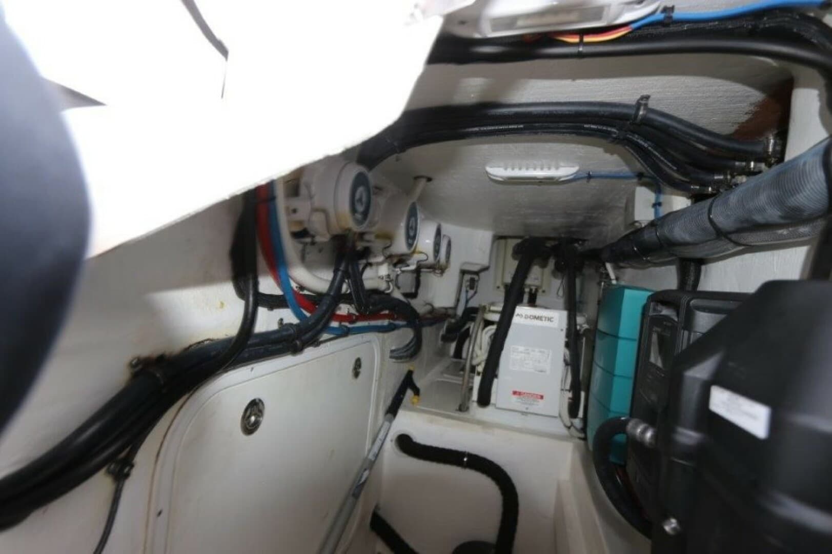 2019 Intrepid 475 Sport Yacht photo 48