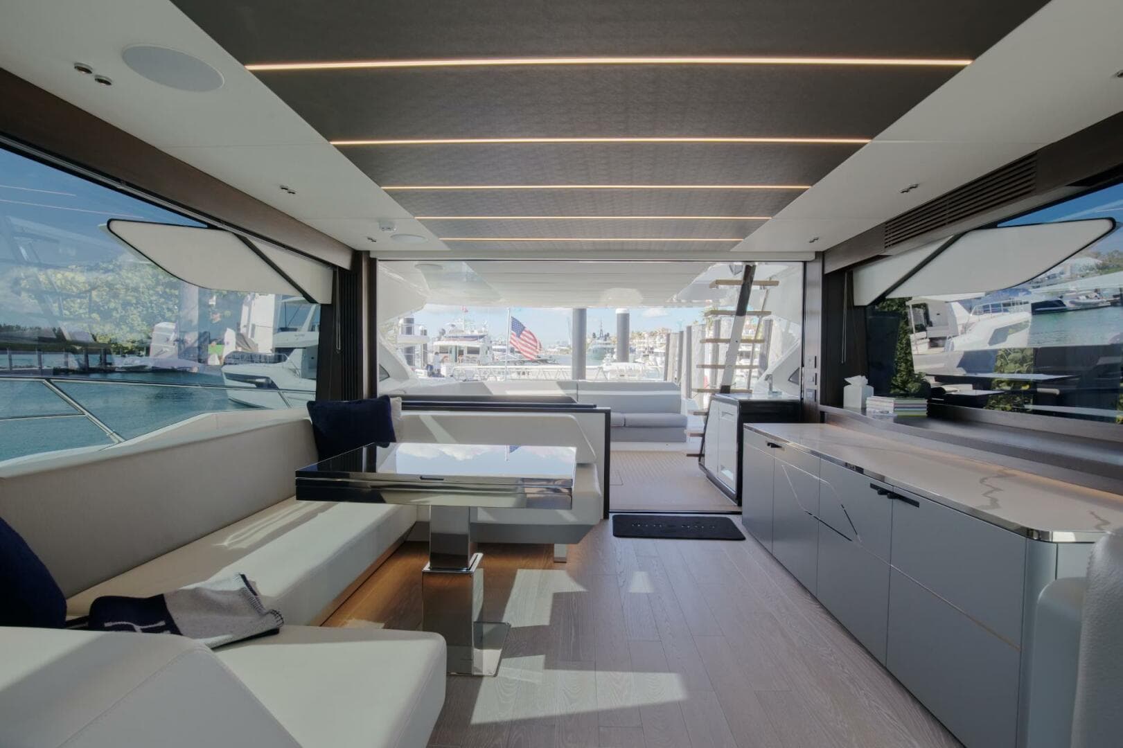 2023 Sunseeker Sport Yacht photo 20