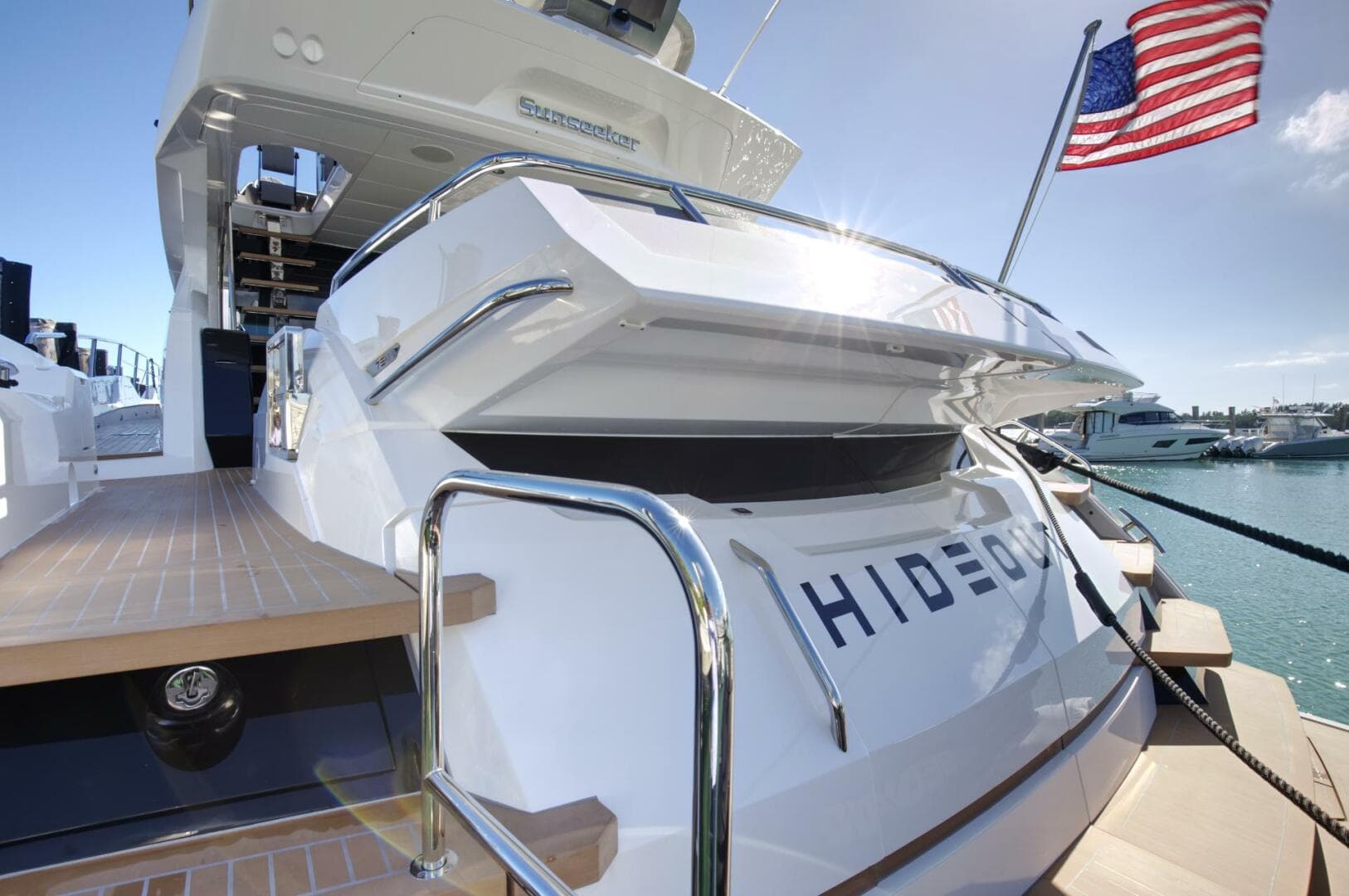 2023 Sunseeker Sport Yacht photo 11