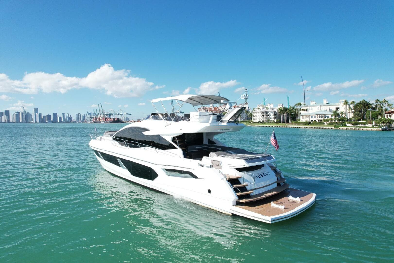 2023 Sunseeker Sport Yacht photo 9