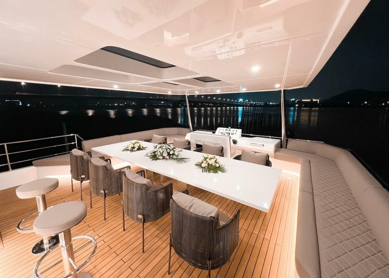 2026 Diamond Yachts EF56 Power Catamaran photo 25