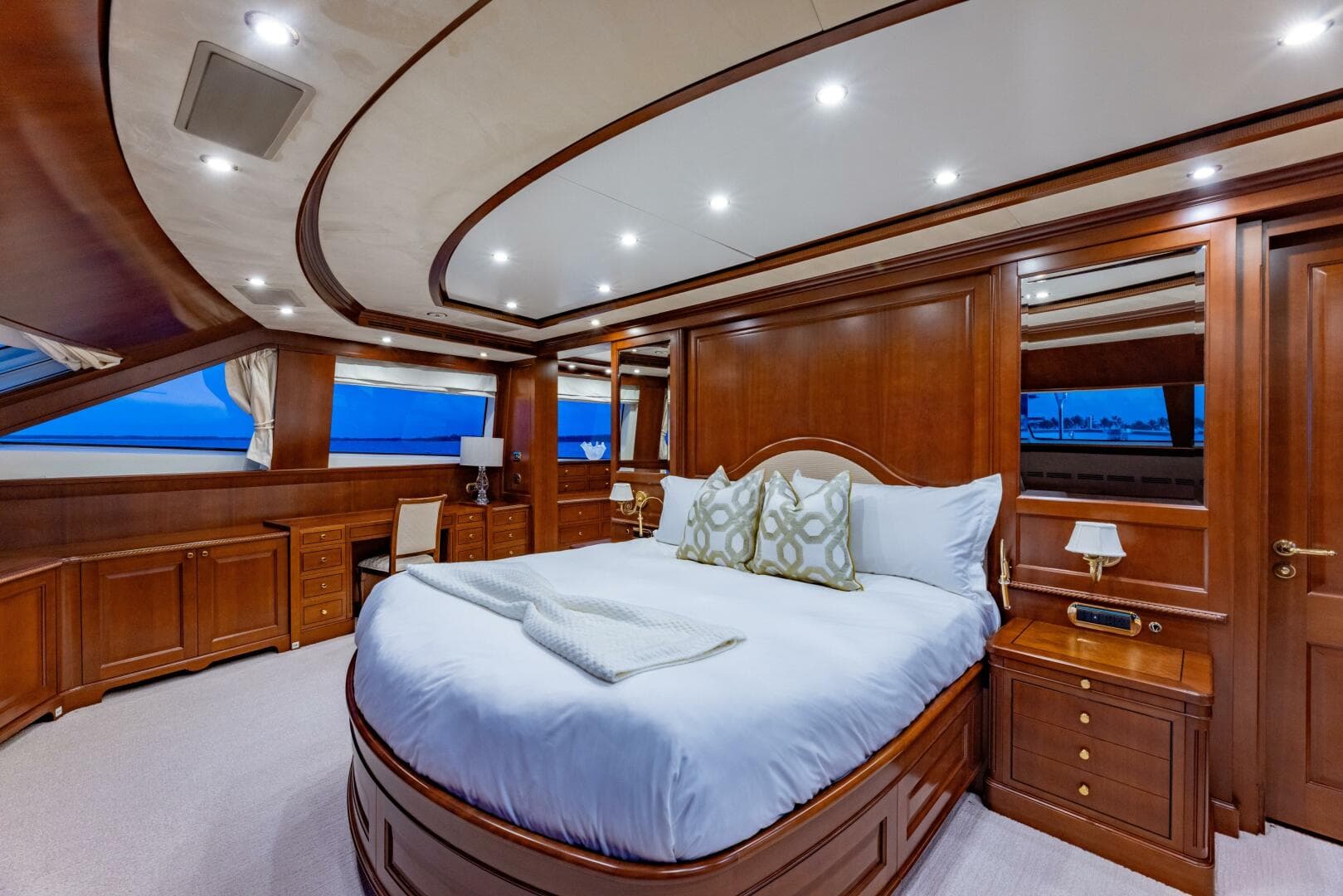 2013 Benetti Classic photo 15