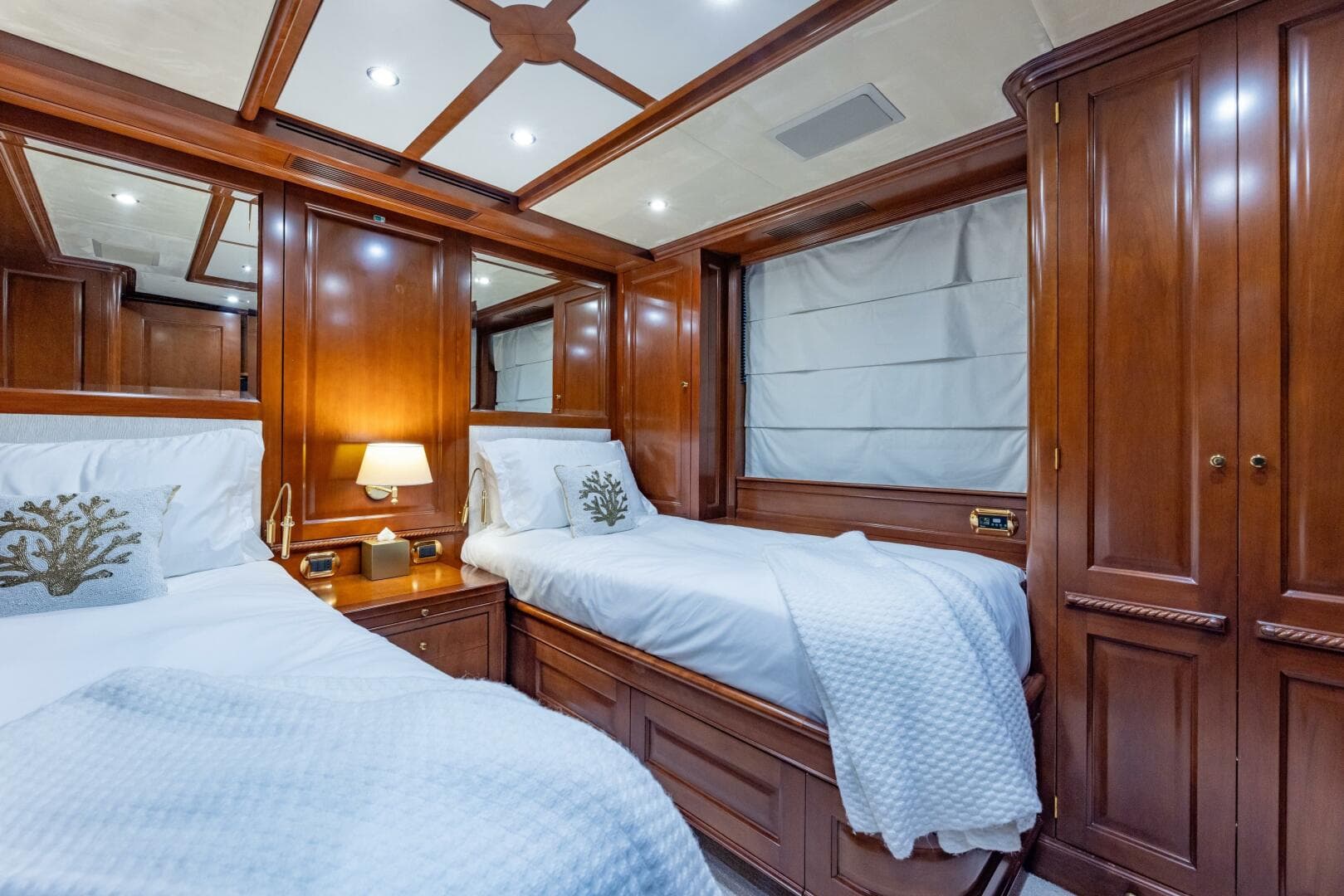 2013 Benetti Classic photo 28