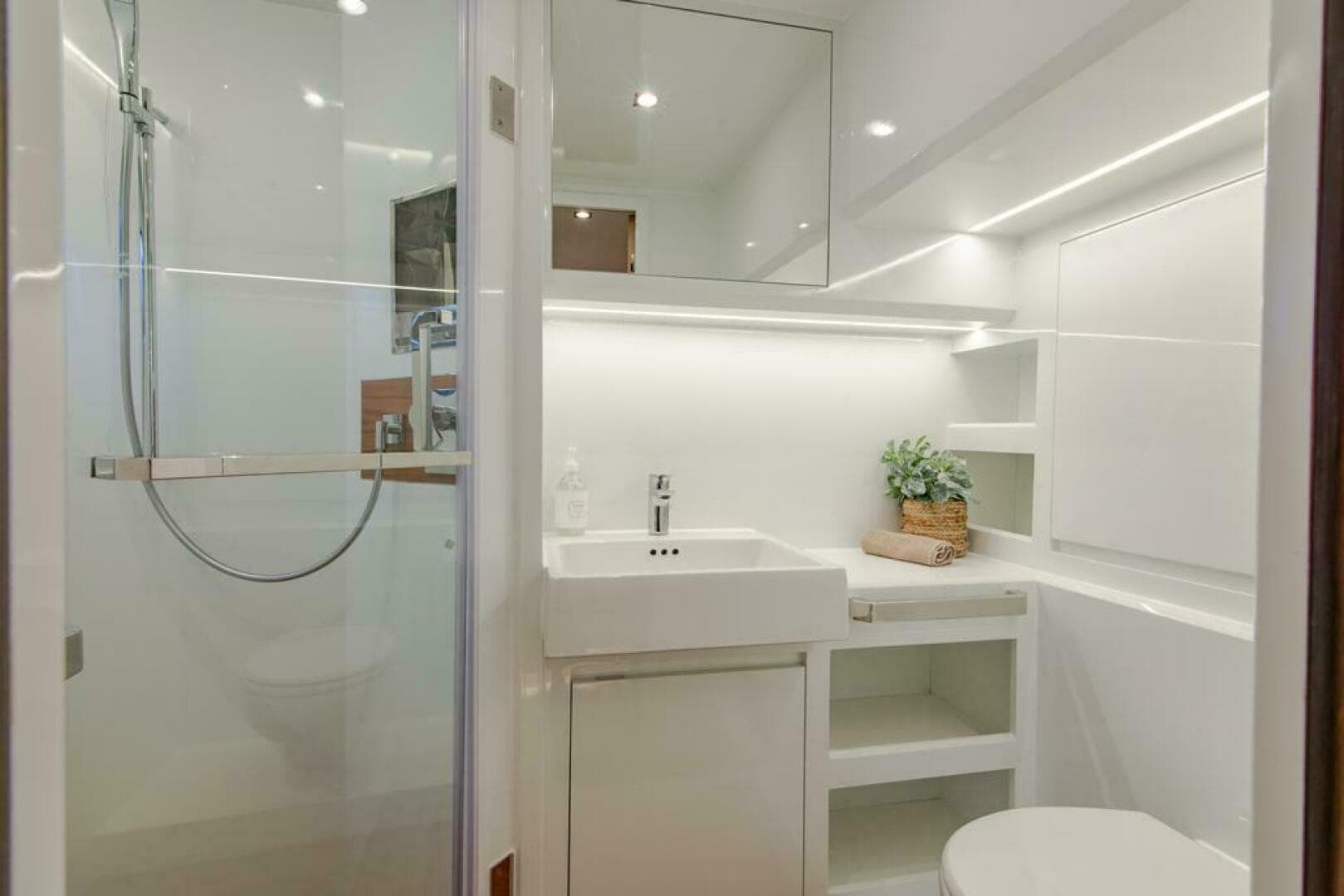 2026 ILIAD Catamarans 62 photo 41