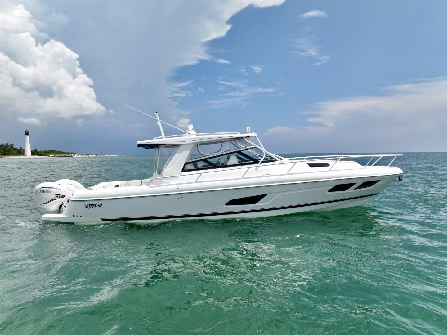 2021 Intrepid 438 Evolution photo 5