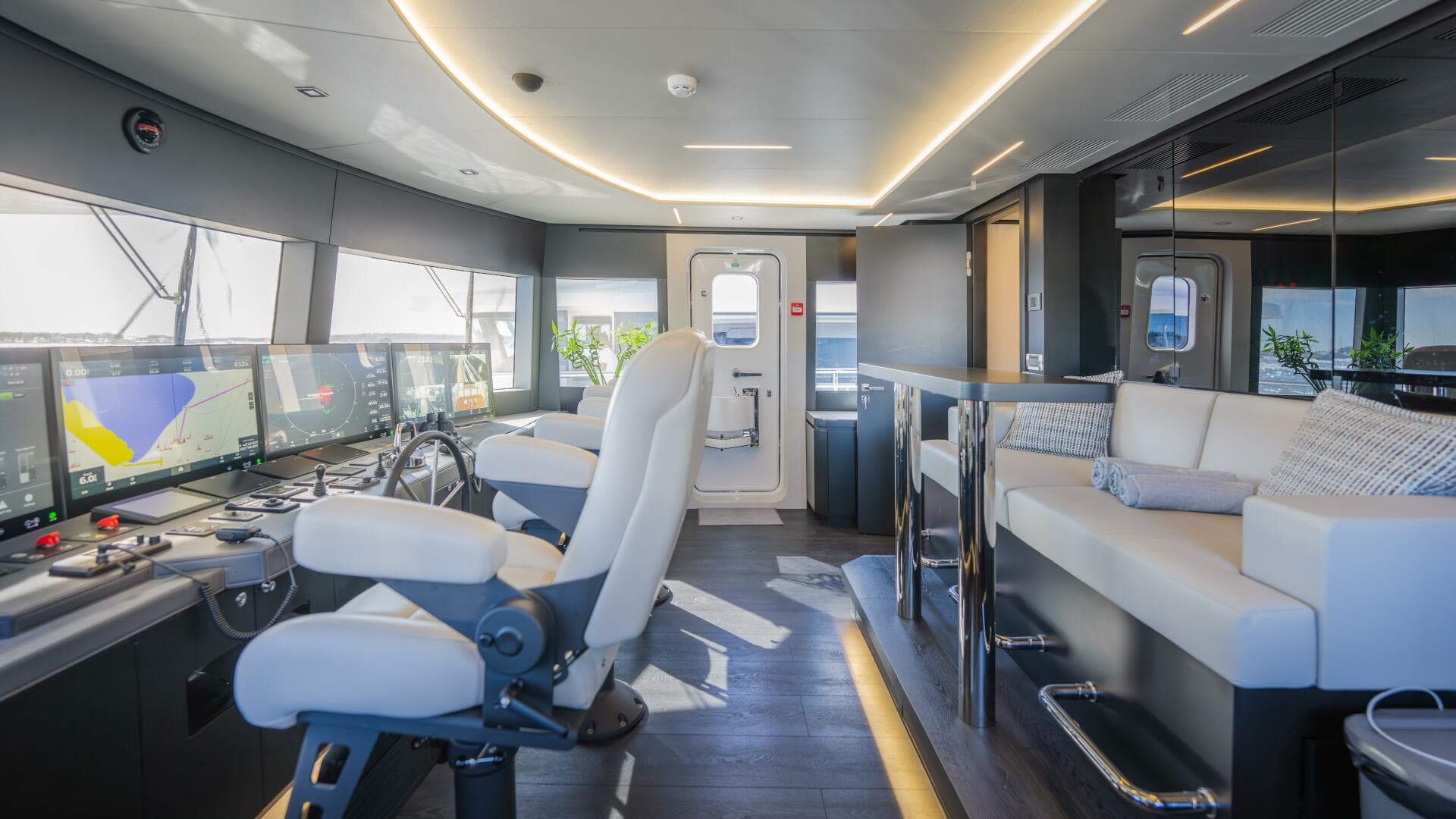 2024 Hargrave E Series Superyachts Division photo 21