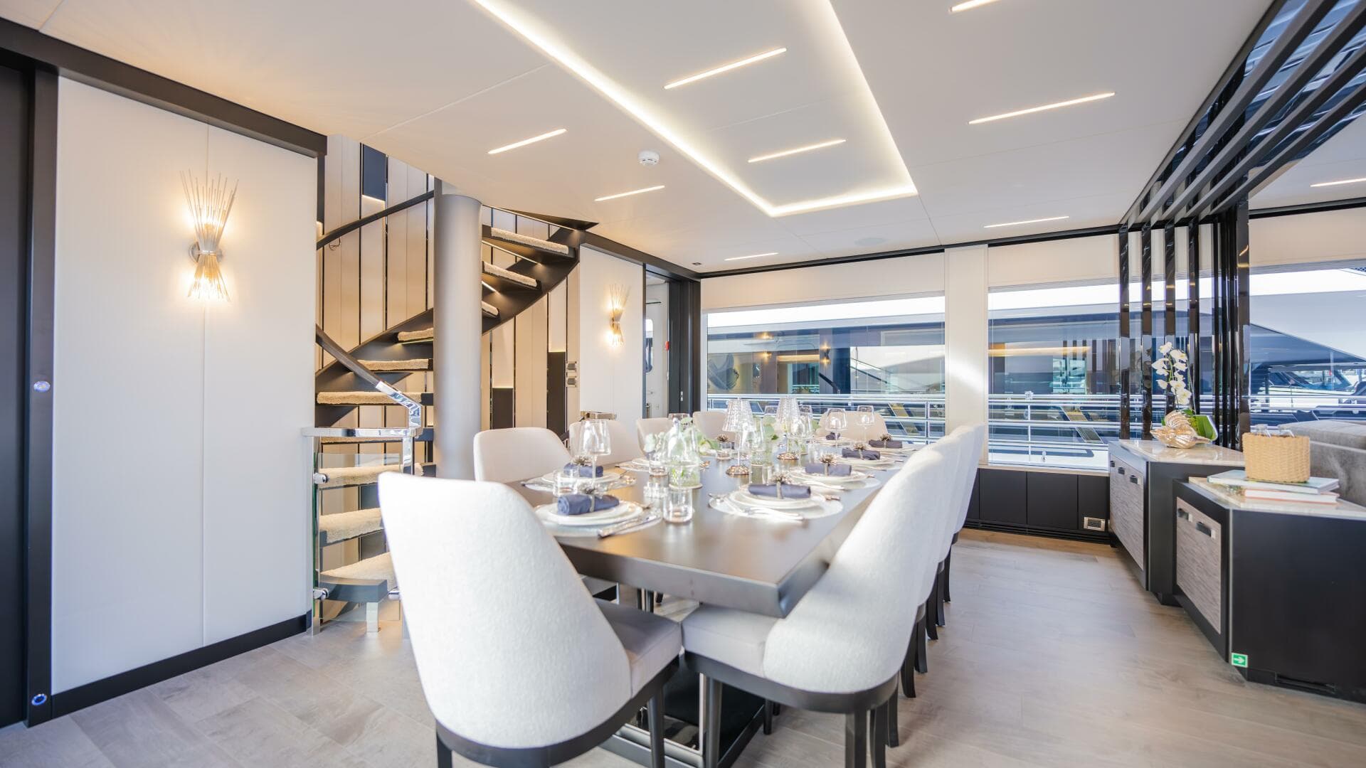 2024 Hargrave E Series Superyachts Division photo 17