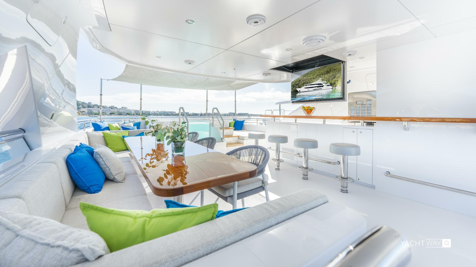 2024 Hargrave E Series Superyachts Division photo 4