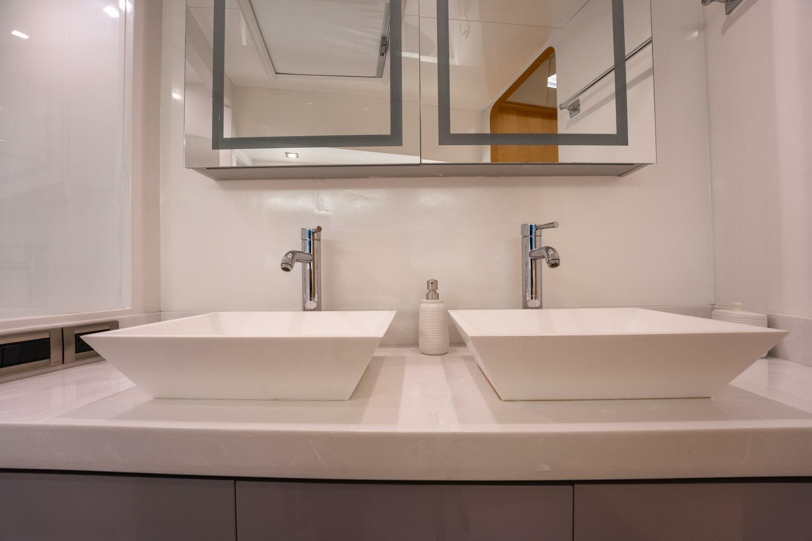 2013 Horizon PC60 photo 22