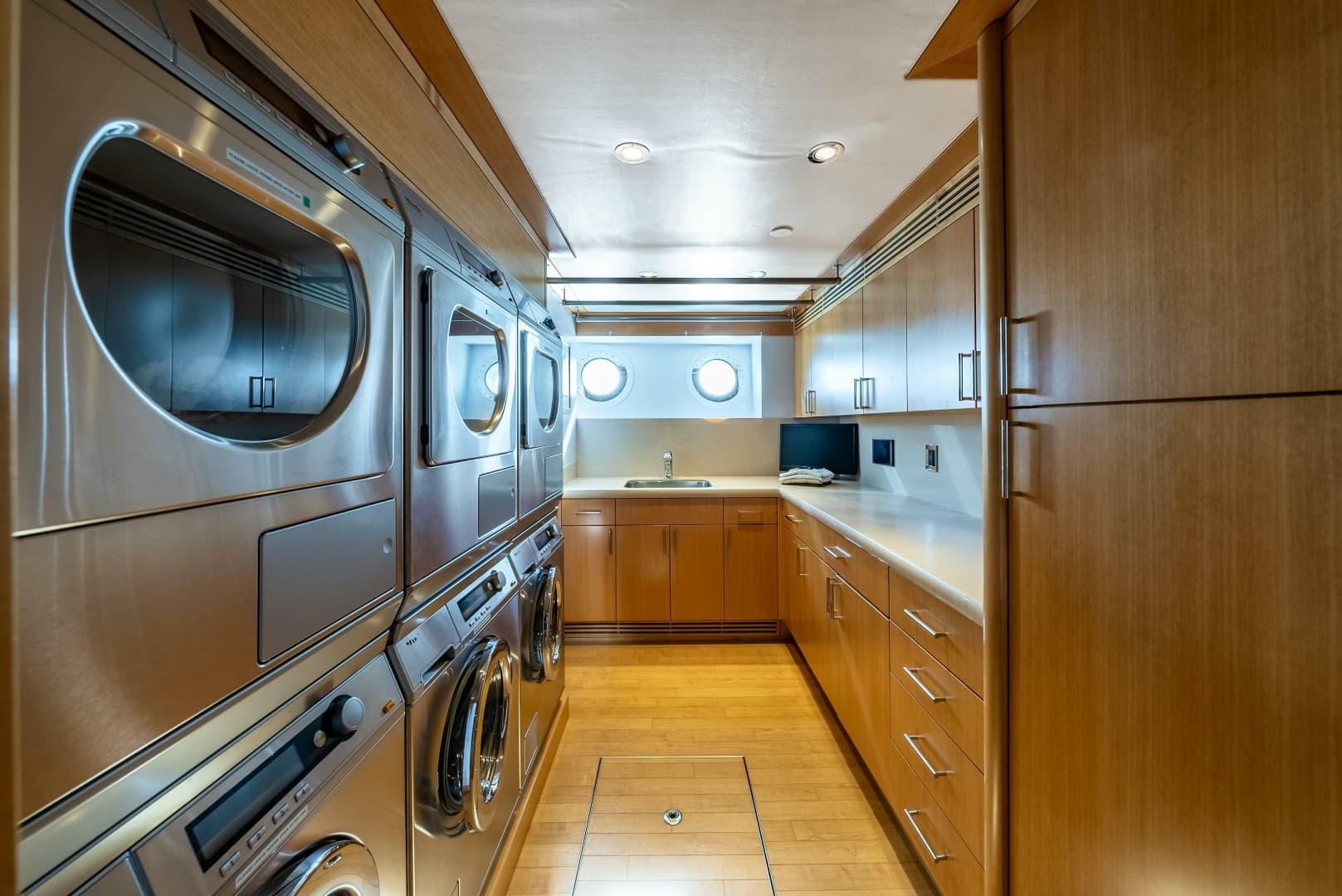 2013 Westport Westport 164 photo 49