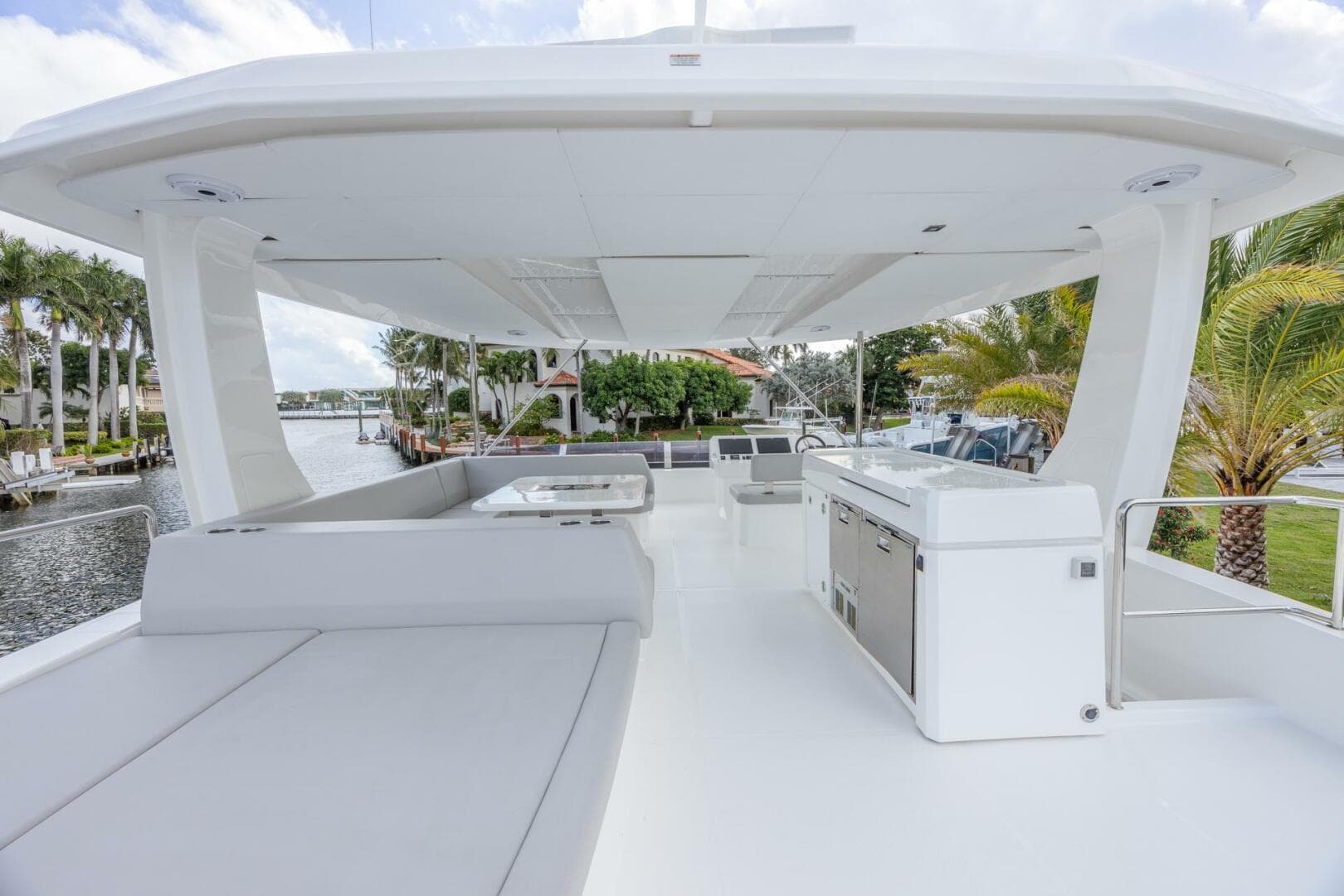 2024 Leopard 53 Powercat photo 26